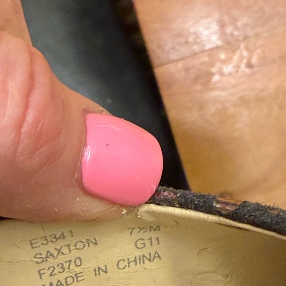 Calvin Klein Metallic Snakeskin Wedges | Vintage Inspired | Size 7.5 - Picture 15 of 15